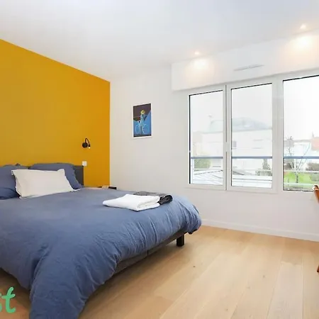 Nantes - Pince - Ci - Proche Et Coeur De *